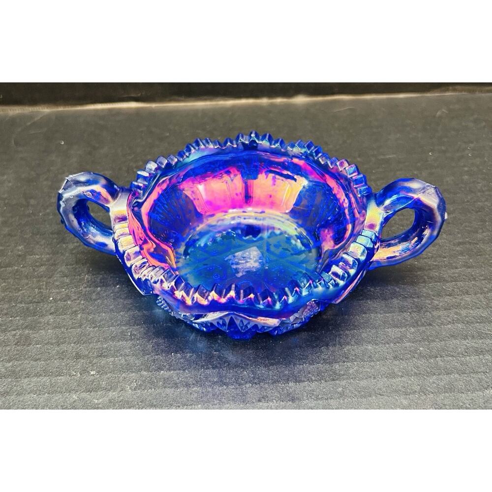 L.E. Smith Blue Carnival Glass Nappy Bowl With Handles Trinket Dish